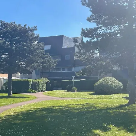 Apartment Cosy Avec Jardin Vue Et Acces A 30m De La *