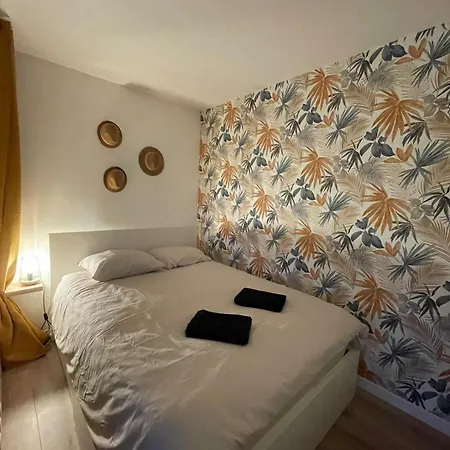 Cosy Avec Jardin Vue Et Acces A 30m De La Apartment