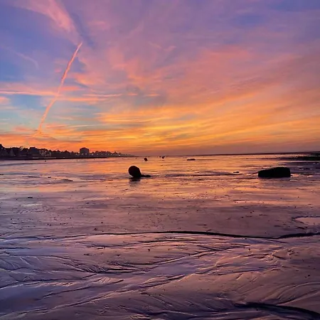 Cosy Avec Jardin Vue Et Acces A 30m De La